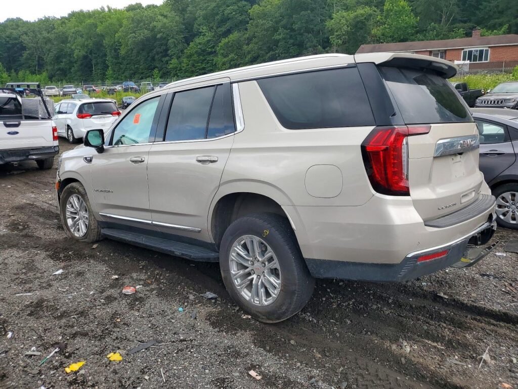 2021 GMC YUKON SLT