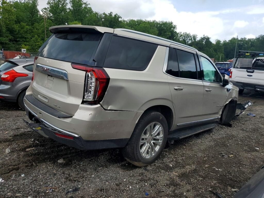 2021 GMC YUKON SLT
