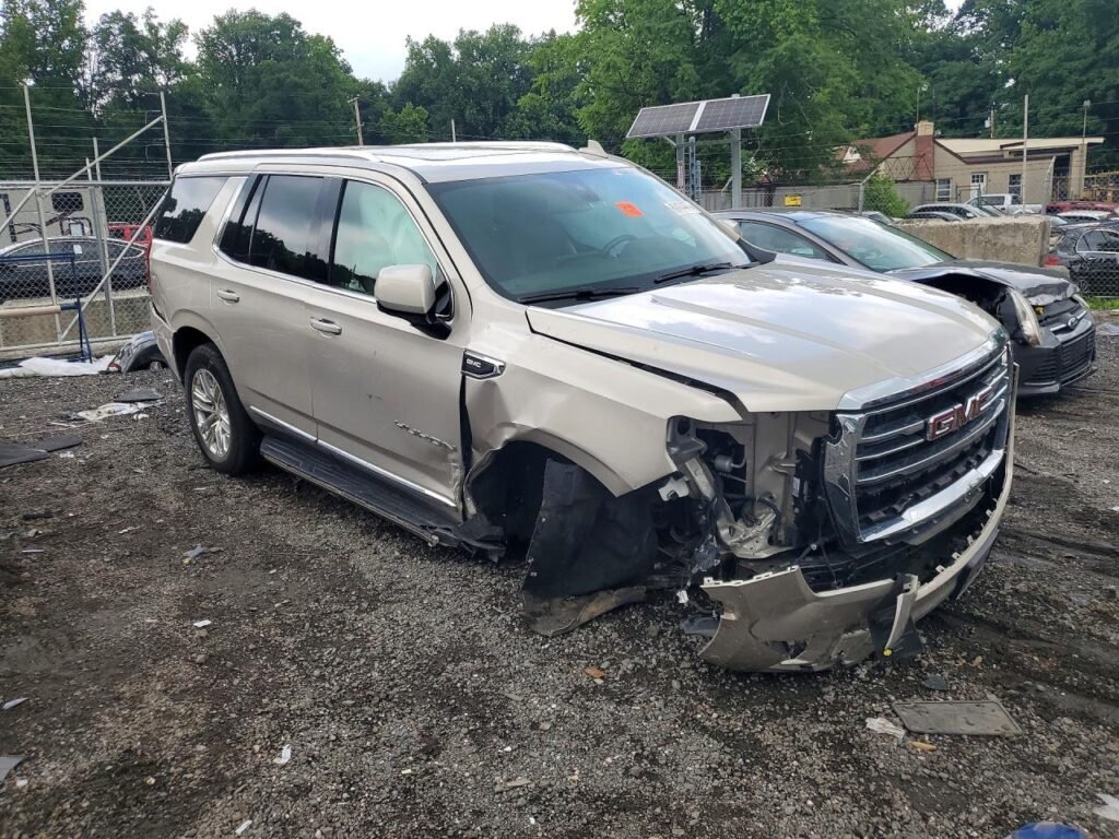 2021 GMC YUKON SLT
