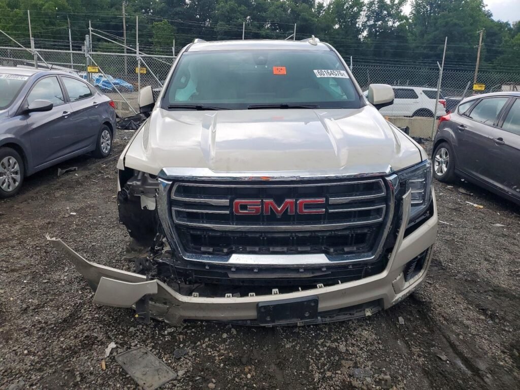 2021 GMC YUKON SLT